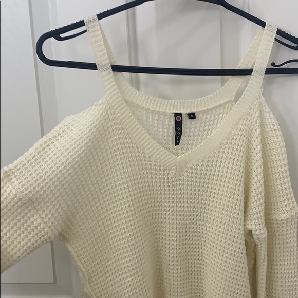 Sweater - Picture 3 of 3